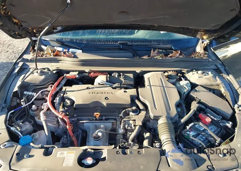 2018 Honda Accord Hybrid Ex-L из США, поврежденный, VIN 1HGCV3F58JA010100